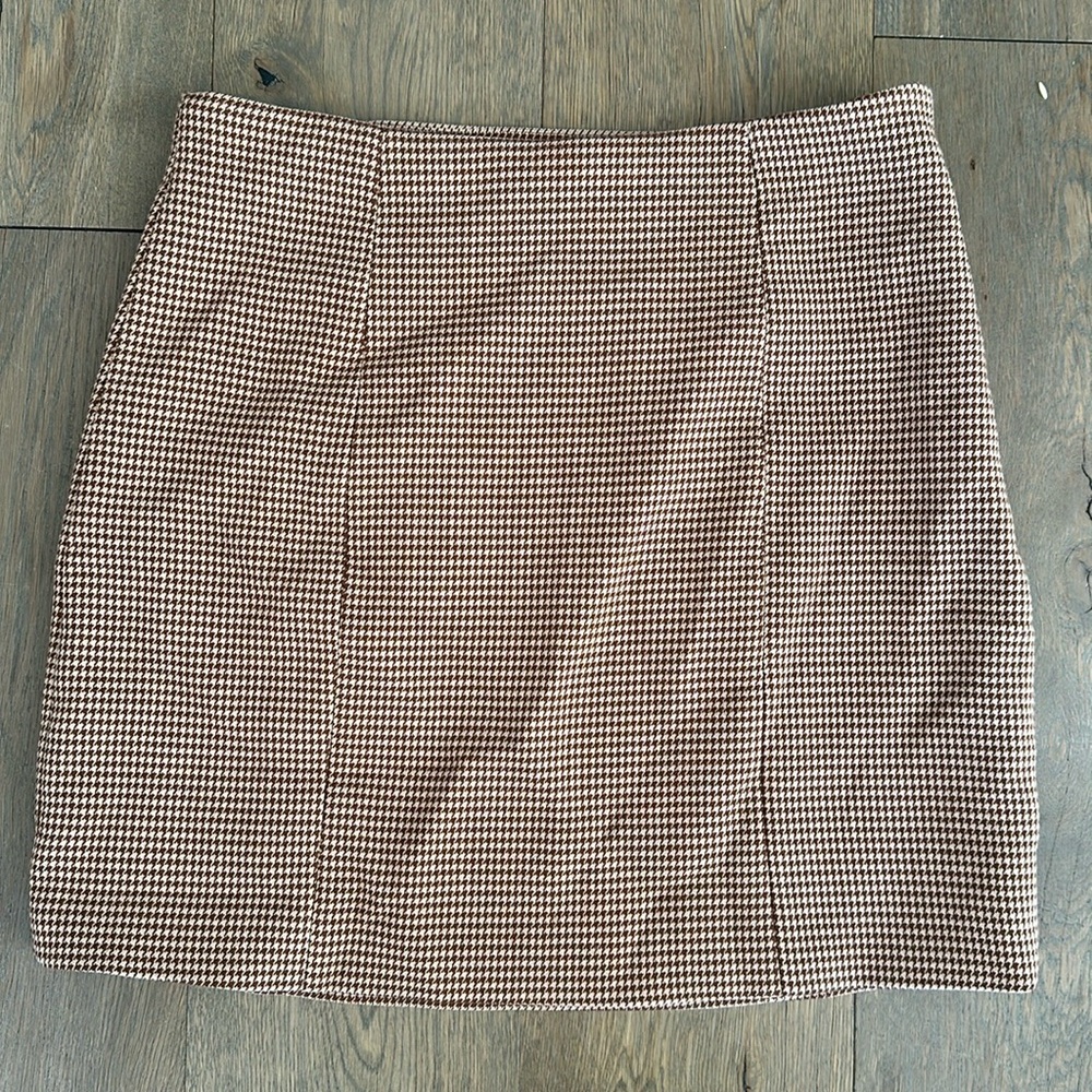 FAVORITE DAUGHTER - THIS THE FIRST WIFE MINI SKIRT TOFFEE HOUNDSTOOTH